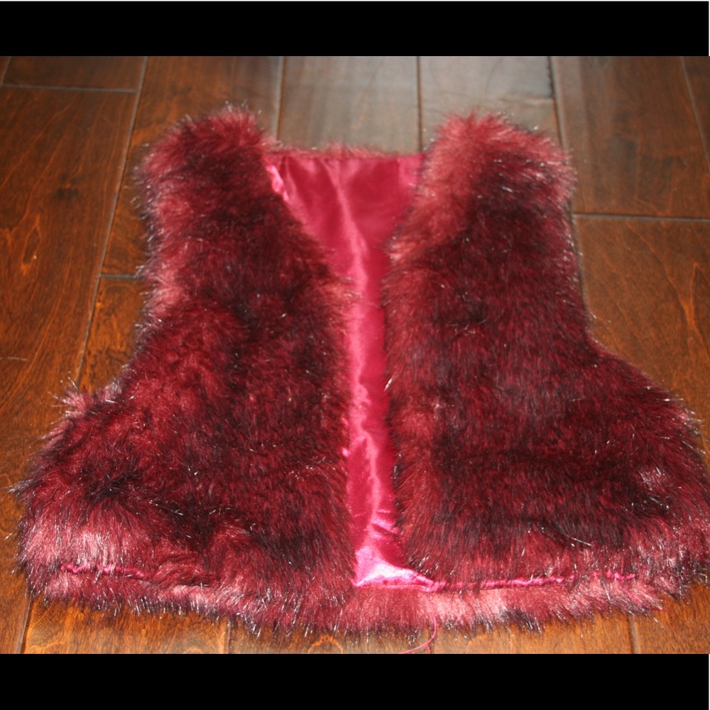 ✨Vesting Faux Fur Vest